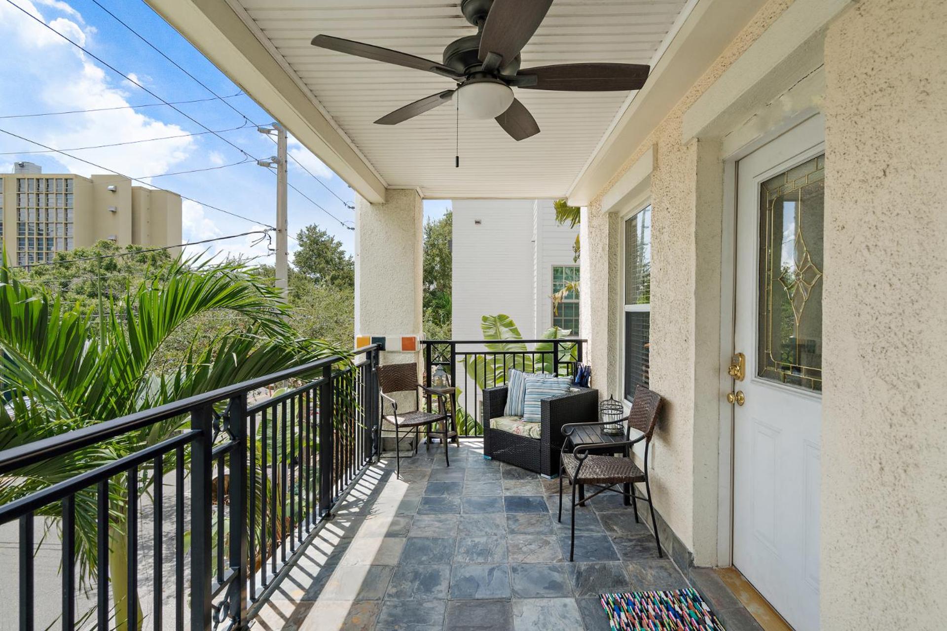Retro Retreat In Dtsp - Explore The Downtown Area St. Petersburg Exterior foto